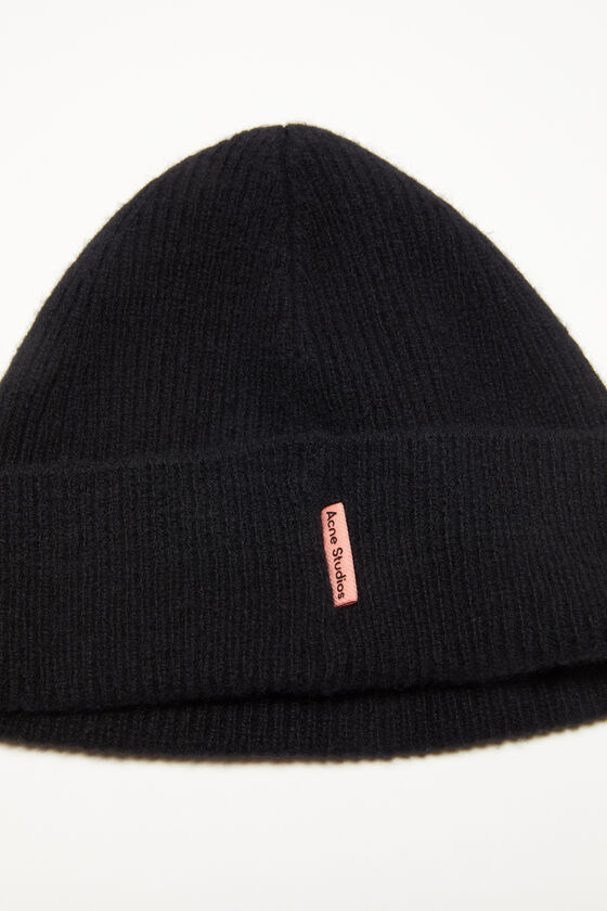 (image for) Effortless Wool cashmere beanie